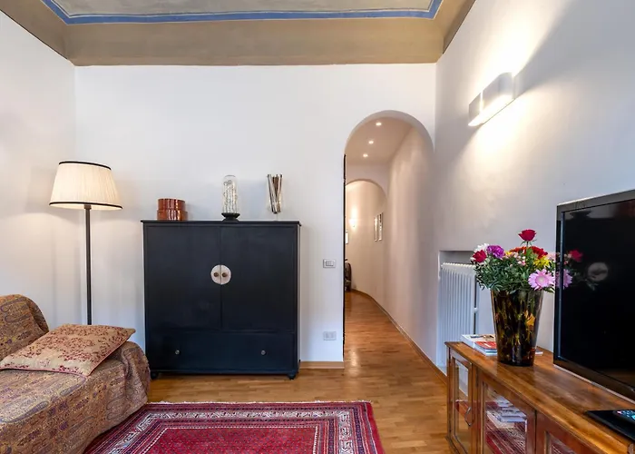 Nuovo Piazza Pitti Apartment